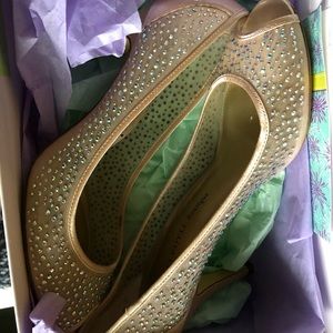 Adrianna Papell shoes sz 9